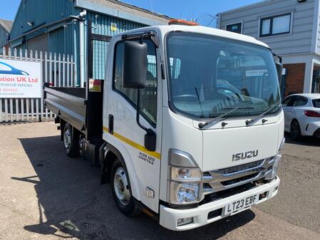 ISUZU