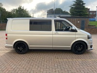 VOLKSWAGEN TRANSPORTER