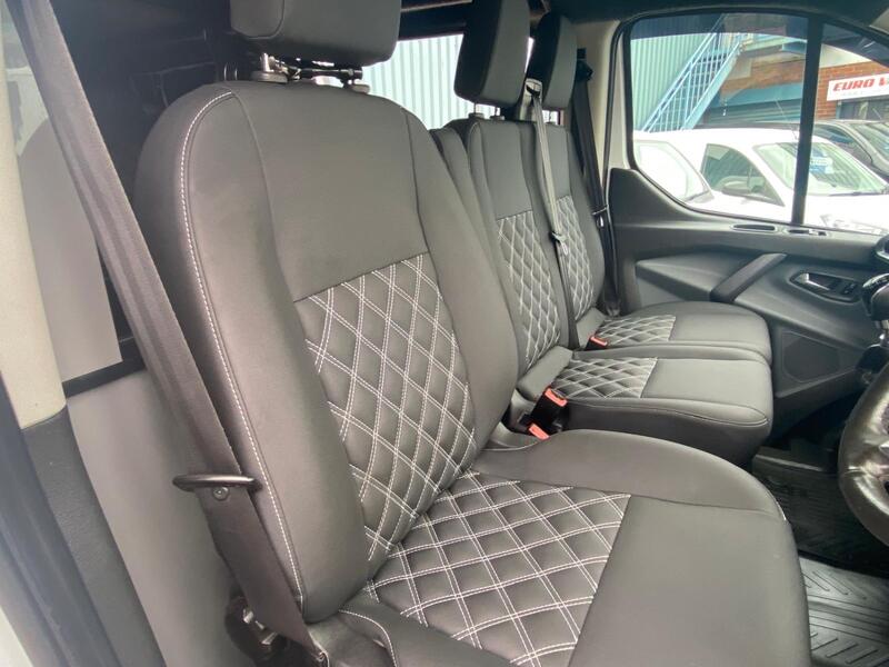FORD TRANSIT CUSTOM